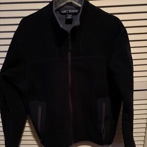 Arcteryx zip up mid weight fleece